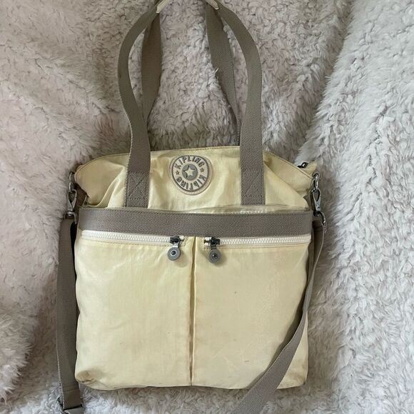 Kipling off white Nylon shoulder bag with gray fabric trims and straps . - Picture 6 of 13